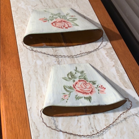 3/$25 Vintage Cottage Look Handmade Metal Wall Mail /Flower Holder/Tools - Picture 2 of 6